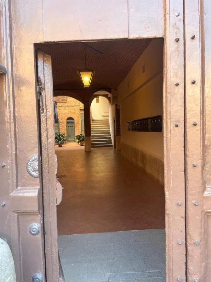 Nobil Dimora Ancilli Apartment Siena Bagian luar foto
